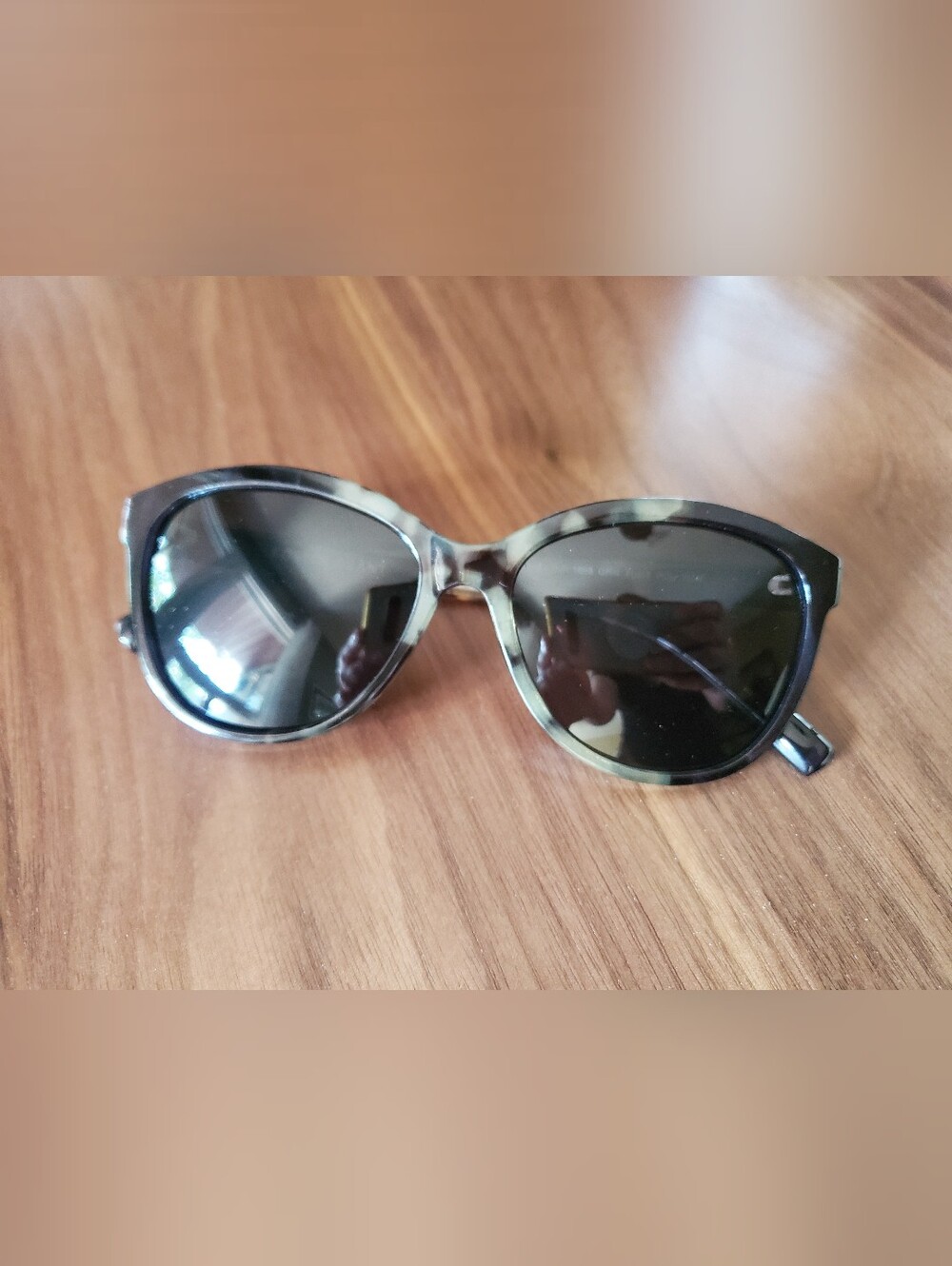 Foster Grant Tortoise Shell Women's Sunglasses Polarized